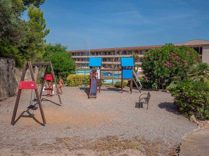 apartamentos ATA associacio Girona