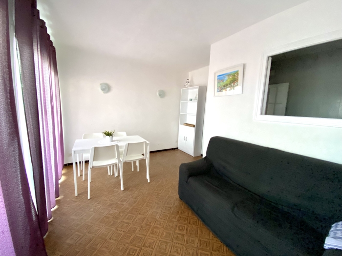 apartamentos ATA associacio Girona