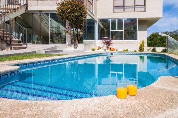 Villa with Pool. Privacy one step away from the Beach