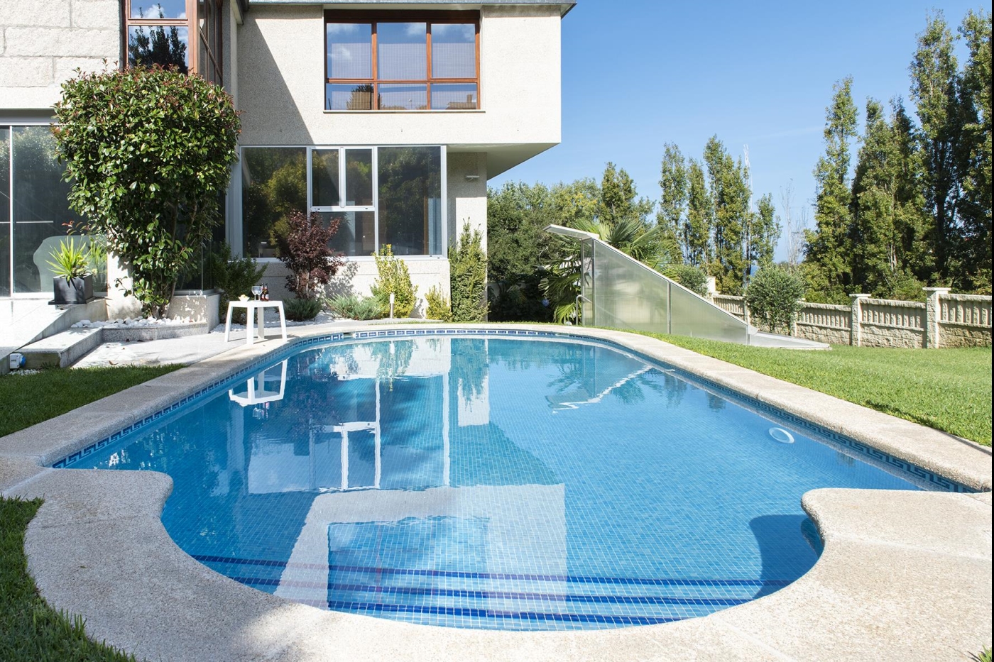 Villa con piscina Privacidade a un paso da praia en Vigo