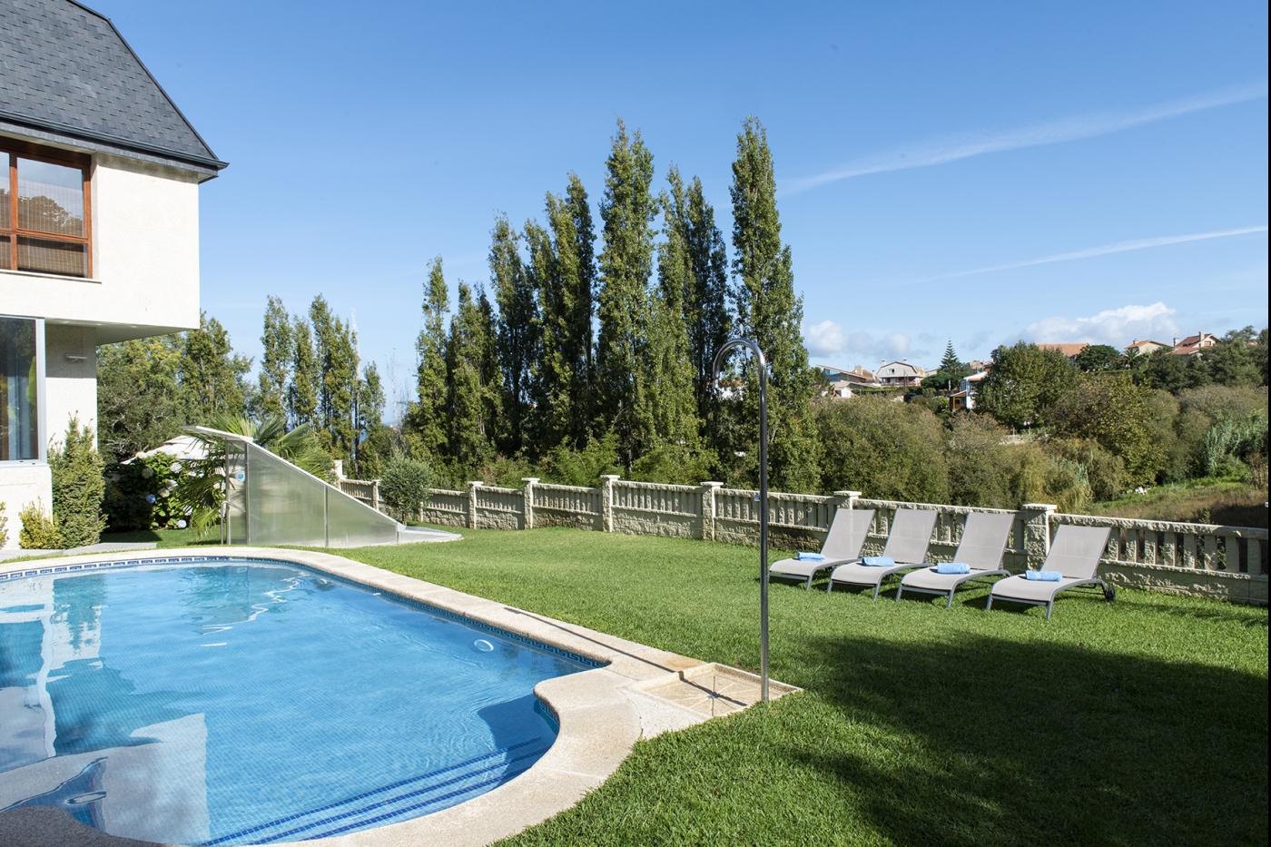 Casa El Castañal, con piscina en Vigo