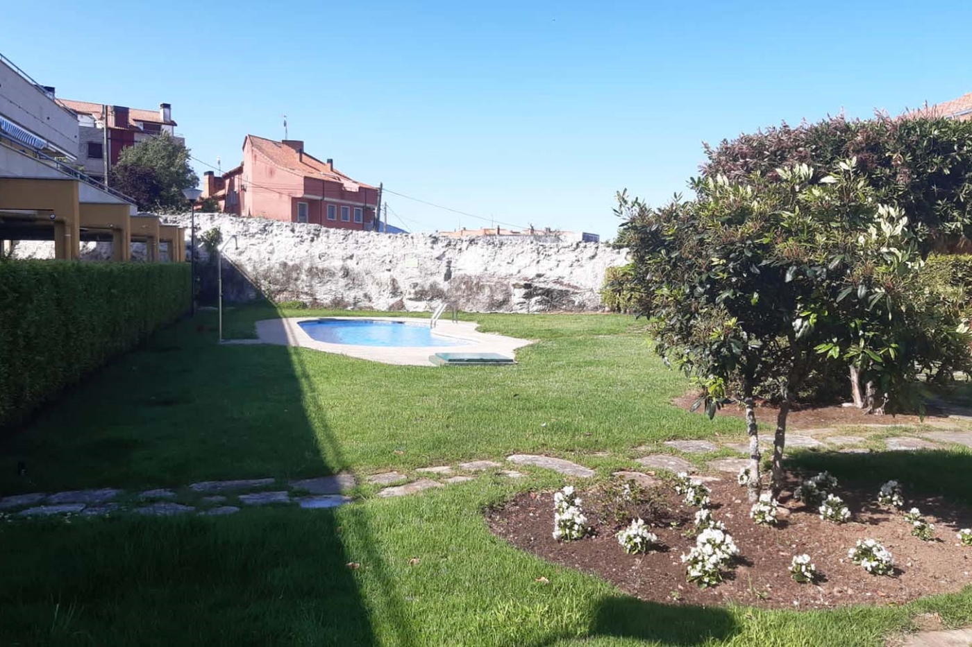 'Patricia'. Apartamento en urbanización con piscina. Portosín en Porto do Son