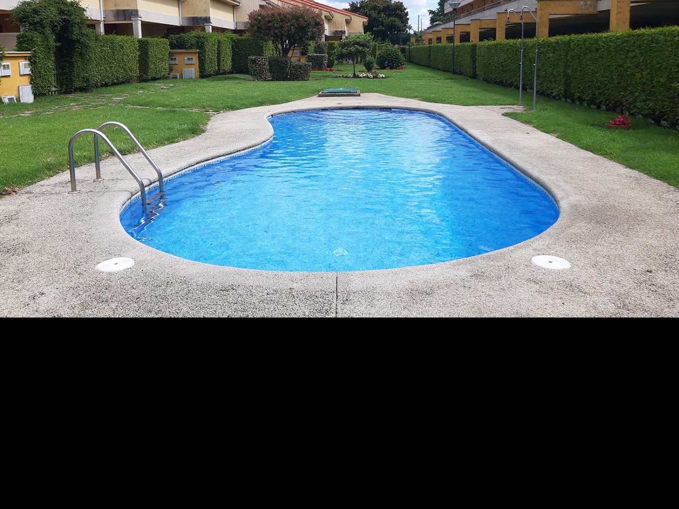 'Patricia'. Apartamento en urbanización con piscina. Portosín en Porto do Son