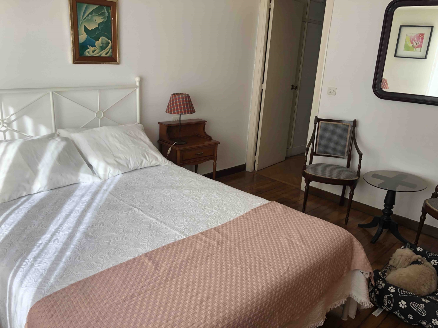 Apartamento en el centro. 1 habitación. 2 camas. en A Coruña