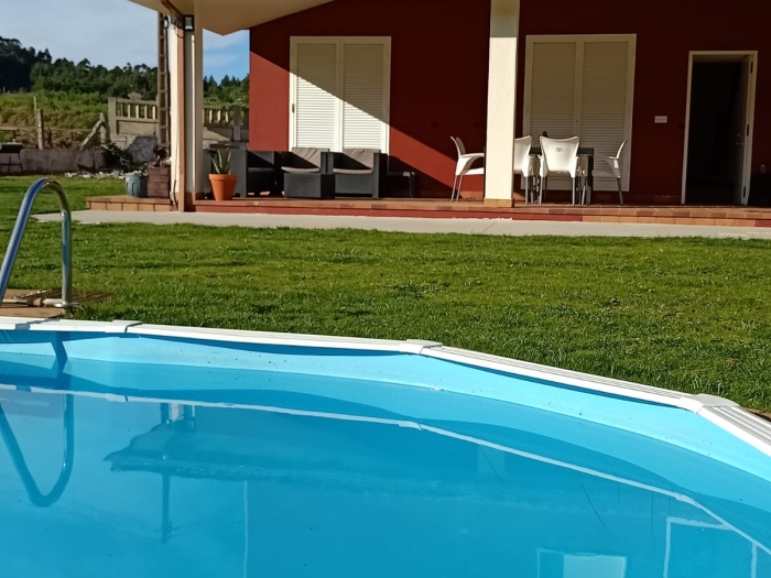 Rental unit in Caticovas · ★4.92 · 6 bedrooms · 8 beds · 3 baths in Meis