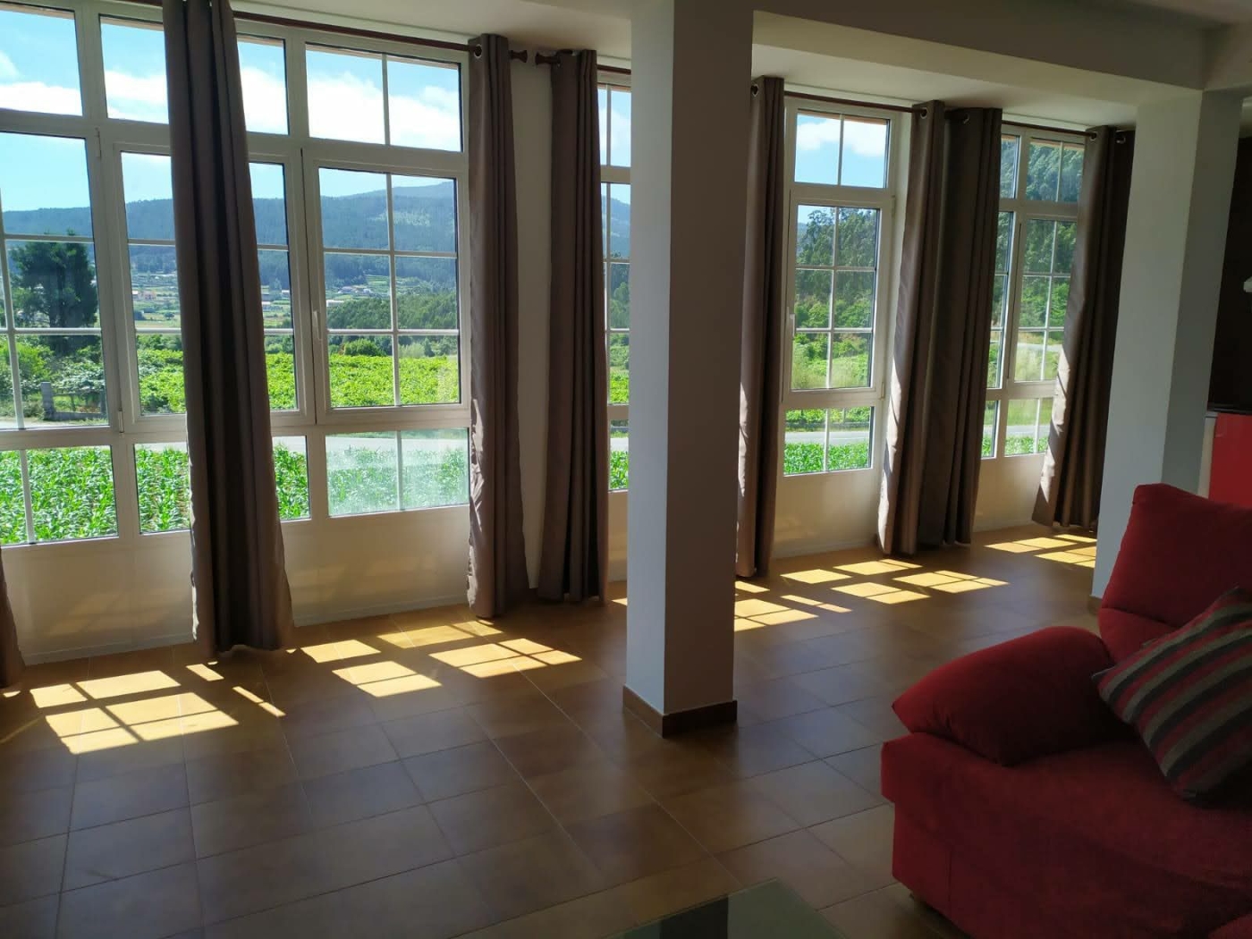 Rental unit in Caticovas · ★4.92 · 6 bedrooms · 8 beds · 3 baths in Meis