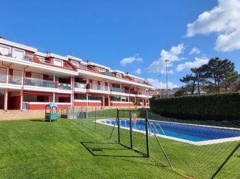 APARTMENT WITH GARDEN AND POOL NEAR THE BEACH