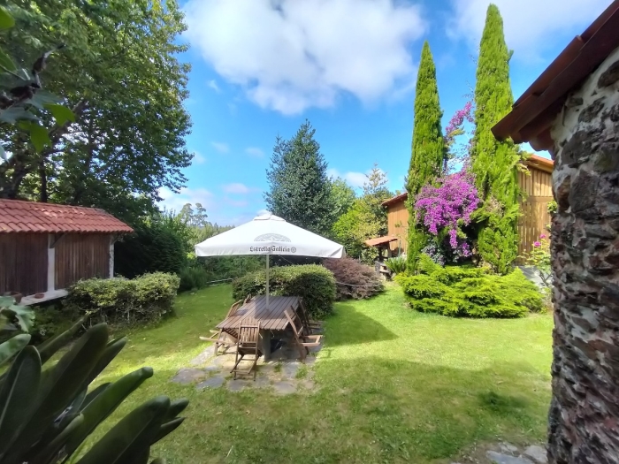 RURAL HOUSE · ★4.67 · 4 bedrooms · 6 beds · 4 baths in Paderne