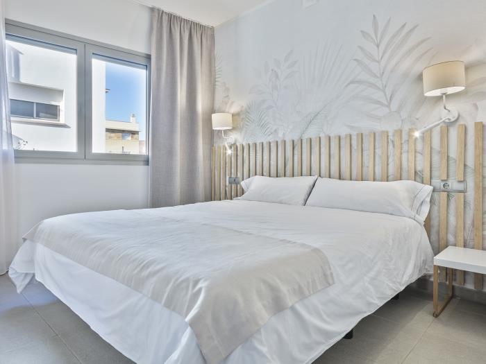apartamento standard con terraza soleada - castelldefels