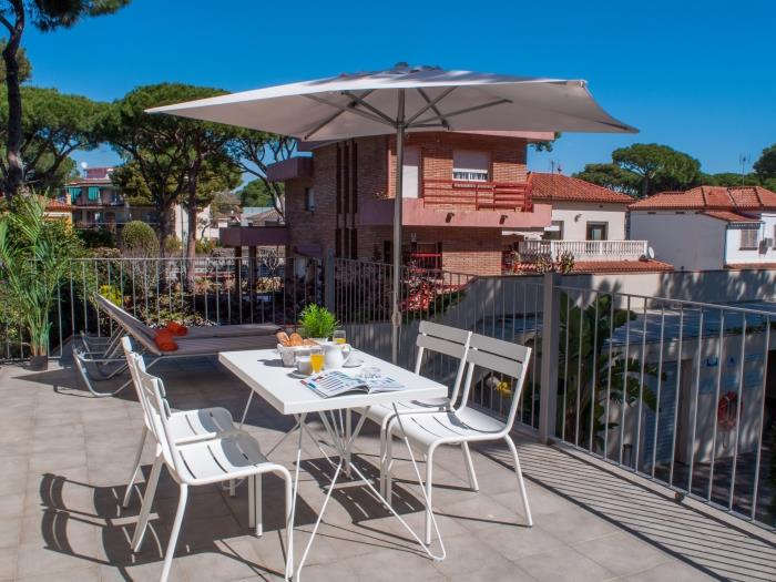 1 bedroom apartment with pool view porta coeli - castelldefels