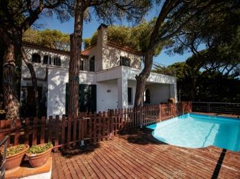 A house with pool in the heart of Platja d'Aro, 250m from the main beach