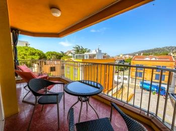 Apartament Alexandra - attractive accomodation on the beachfront of Playa de Aro, parking