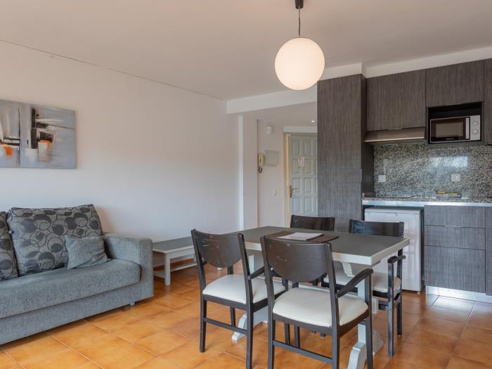 apartamentos ATA associacio Girona