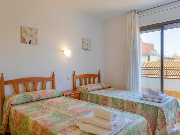 apartamentos ATA associacio Girona