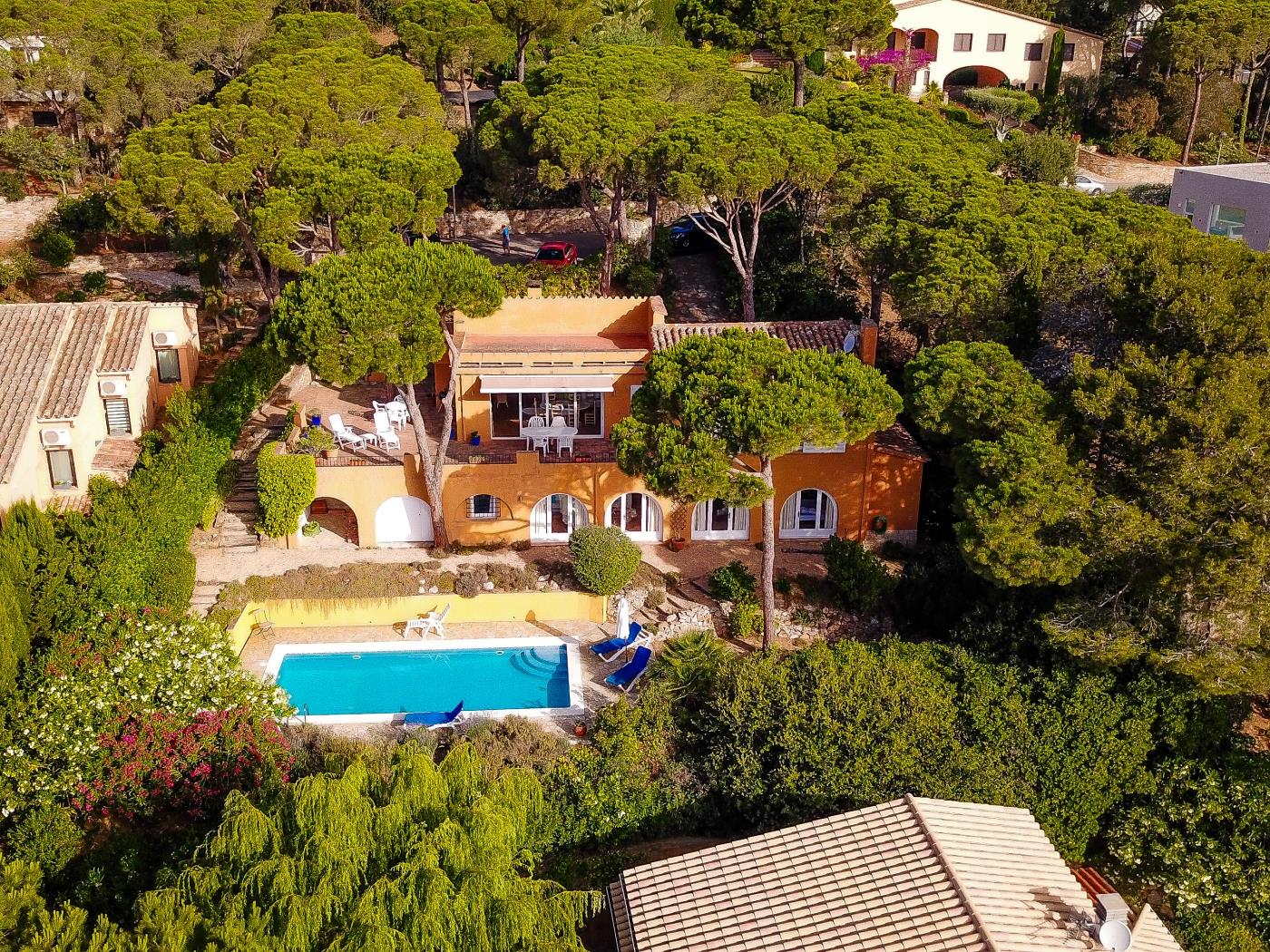 Casa els Pinetells (Casa de Campo) in Begur