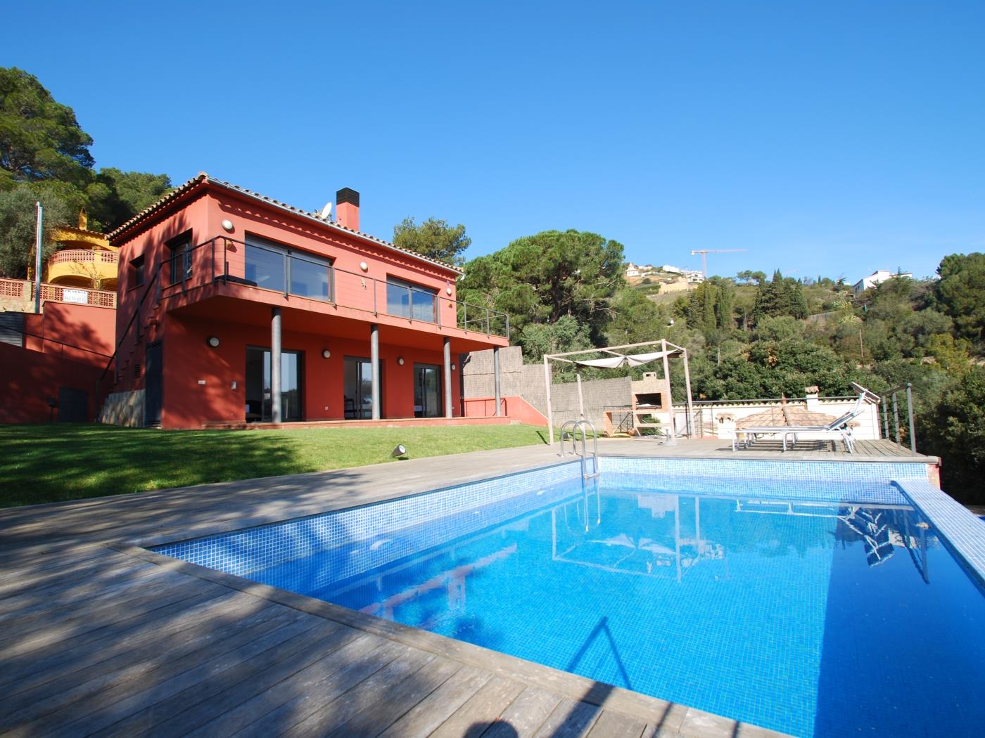 Casa Riera (Mas Mató) in Begur