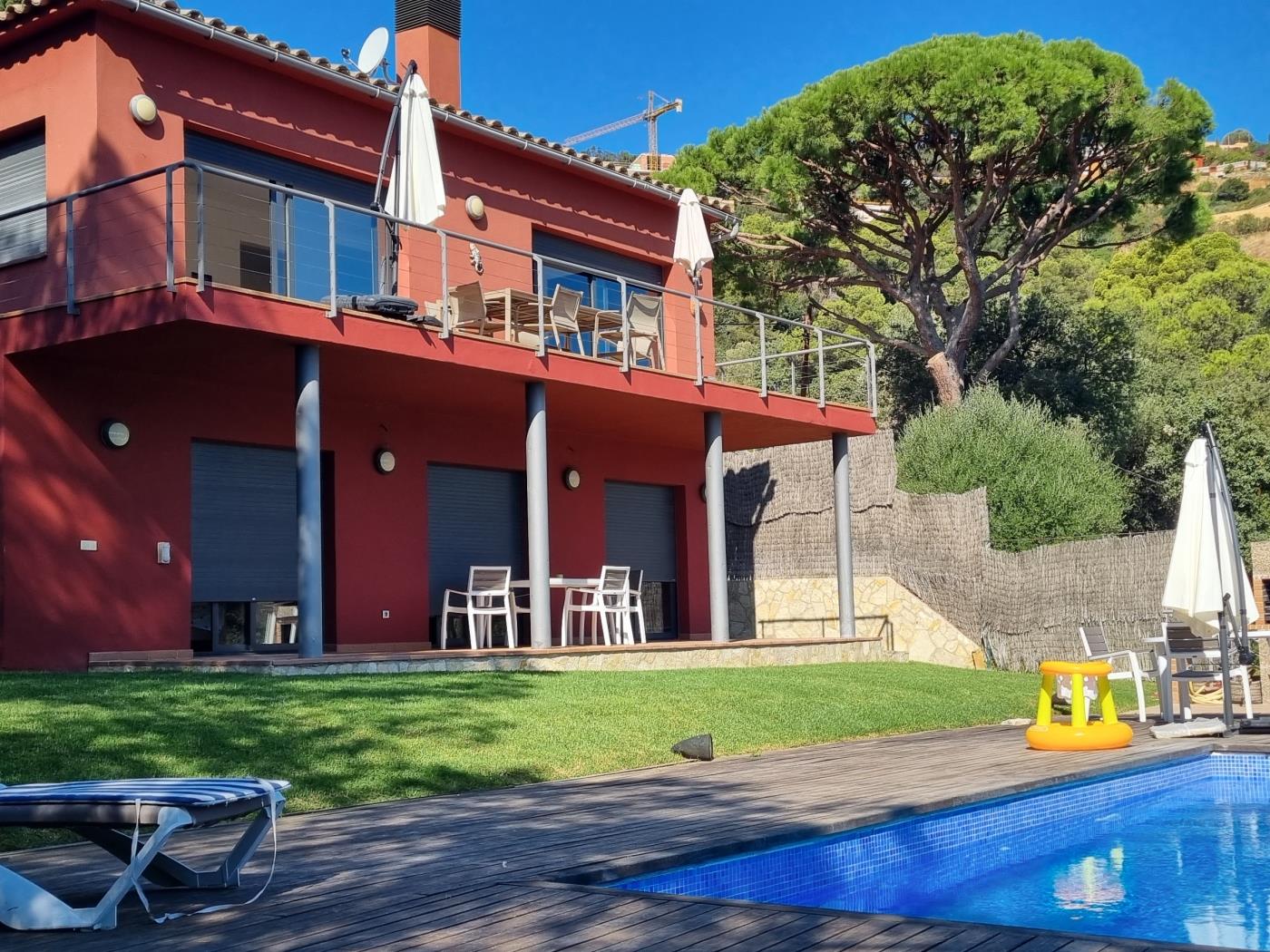 Casa Riera (Mas Mató) in Begur