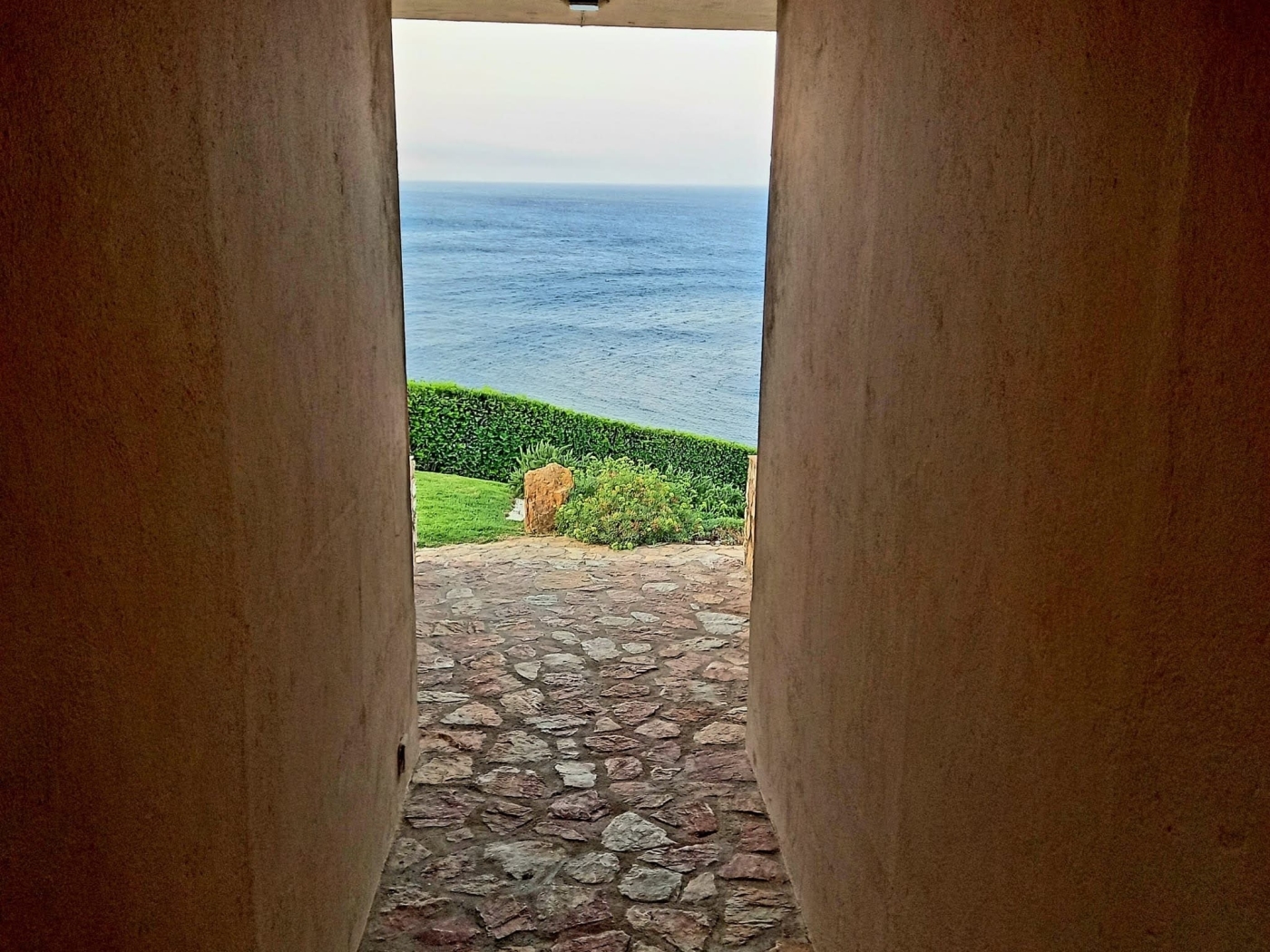 Appartement aan het strand met zwembad .en Begur