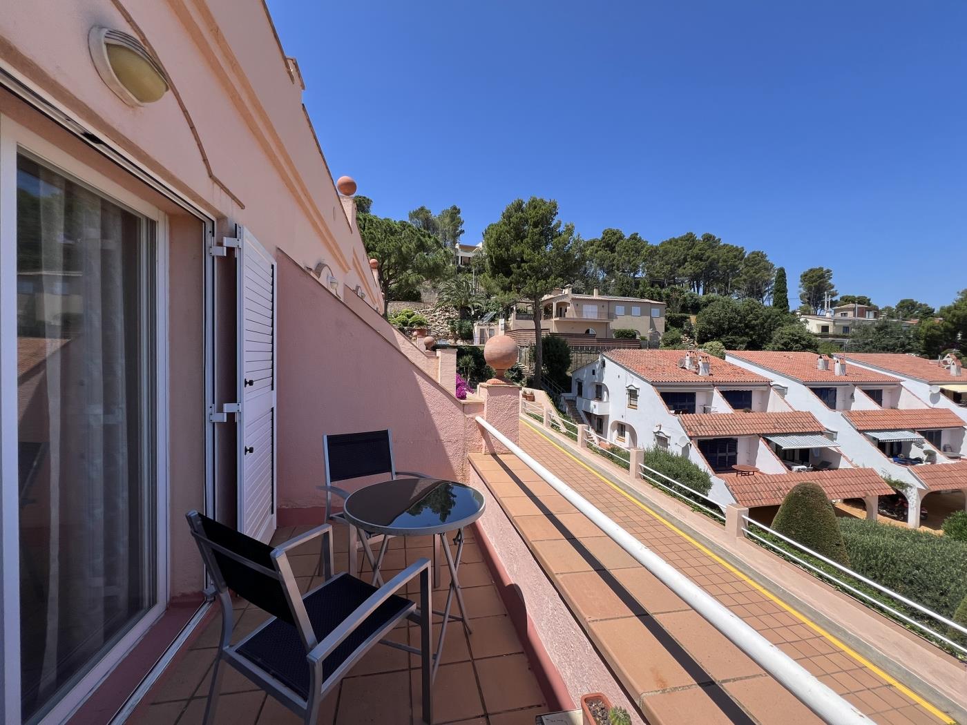 Pequeño apartamento al lado del mar con vistas en BEGUR