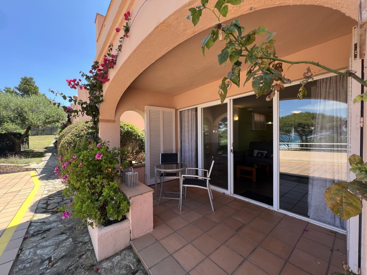 Petit Appartement au Bord de la Mer avec Vue à BEGUR