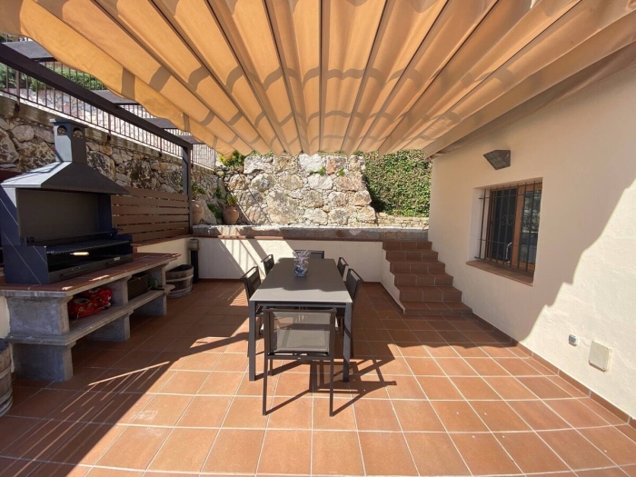 Home in Begur · 3 bedrooms · 4 beds · 2.5 baths in Begur