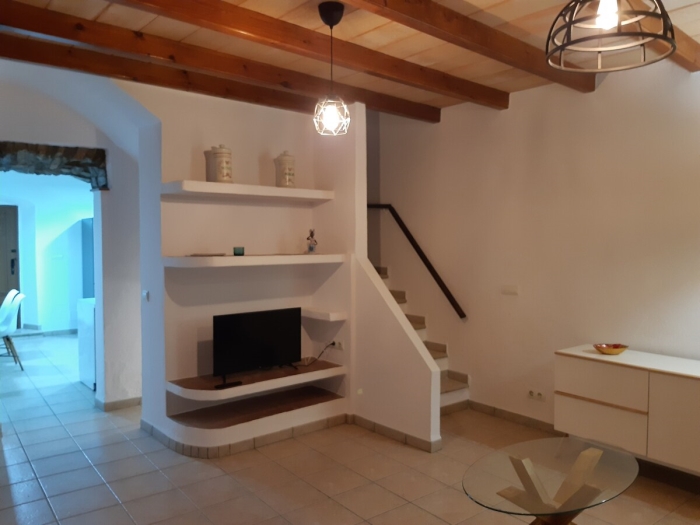 Townhouse in Begur, swimming pool, porch and garage in Begur