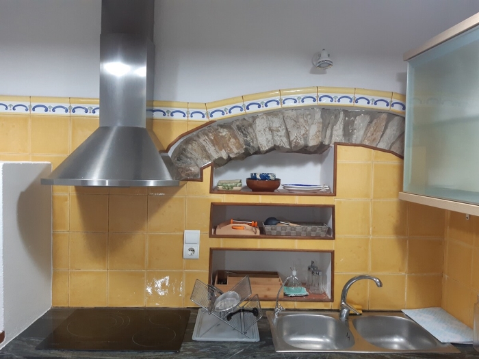 Townhouse in Begur, swimming pool, porch and garage in Begur