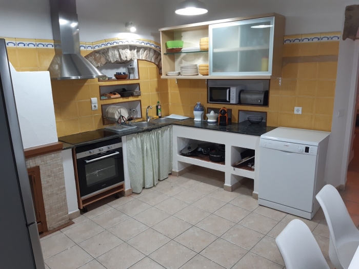 Townhouse in Begur, swimming pool, porch and garage in Begur