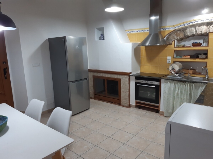 Townhouse in Begur, swimming pool, porch and garage in Begur