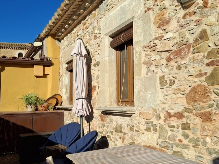 Loft authentique dans le village de Begur avec terrasse à Begur