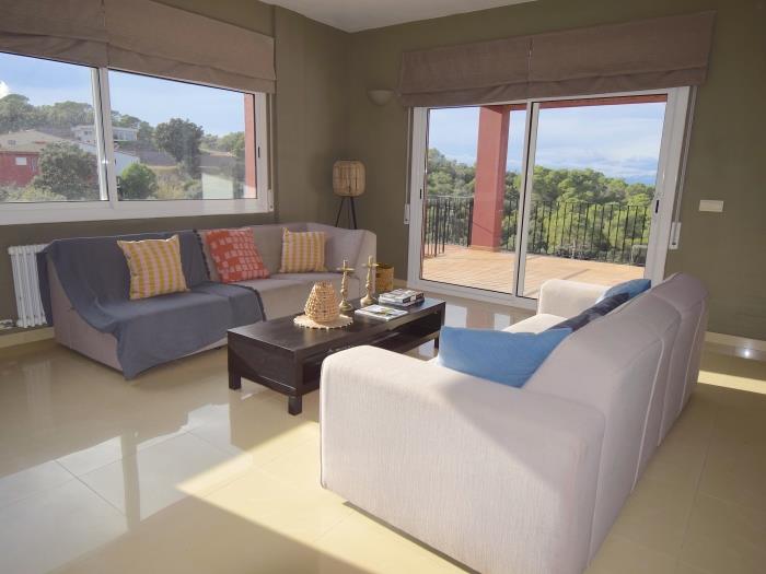 Villa Tulipa (Residencial Begur) in Begur