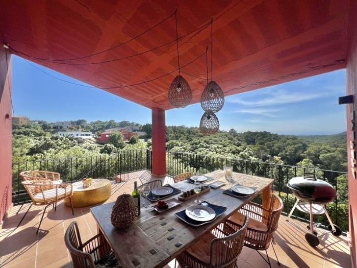 Villa Tulipa (Residencial Begur) in Begur