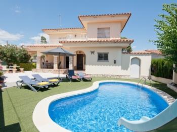 Lovely house with private pool in L'Escala.HUTG-028333