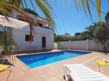 House with private swimming-pool in L'Escala. HUTG-028325