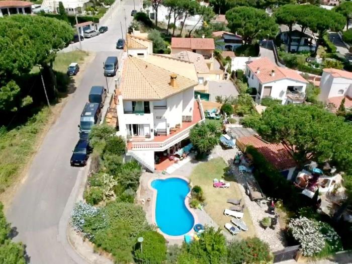 apartamentos ATA associacio Girona