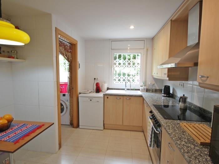 apartamentos ATA associacio Girona