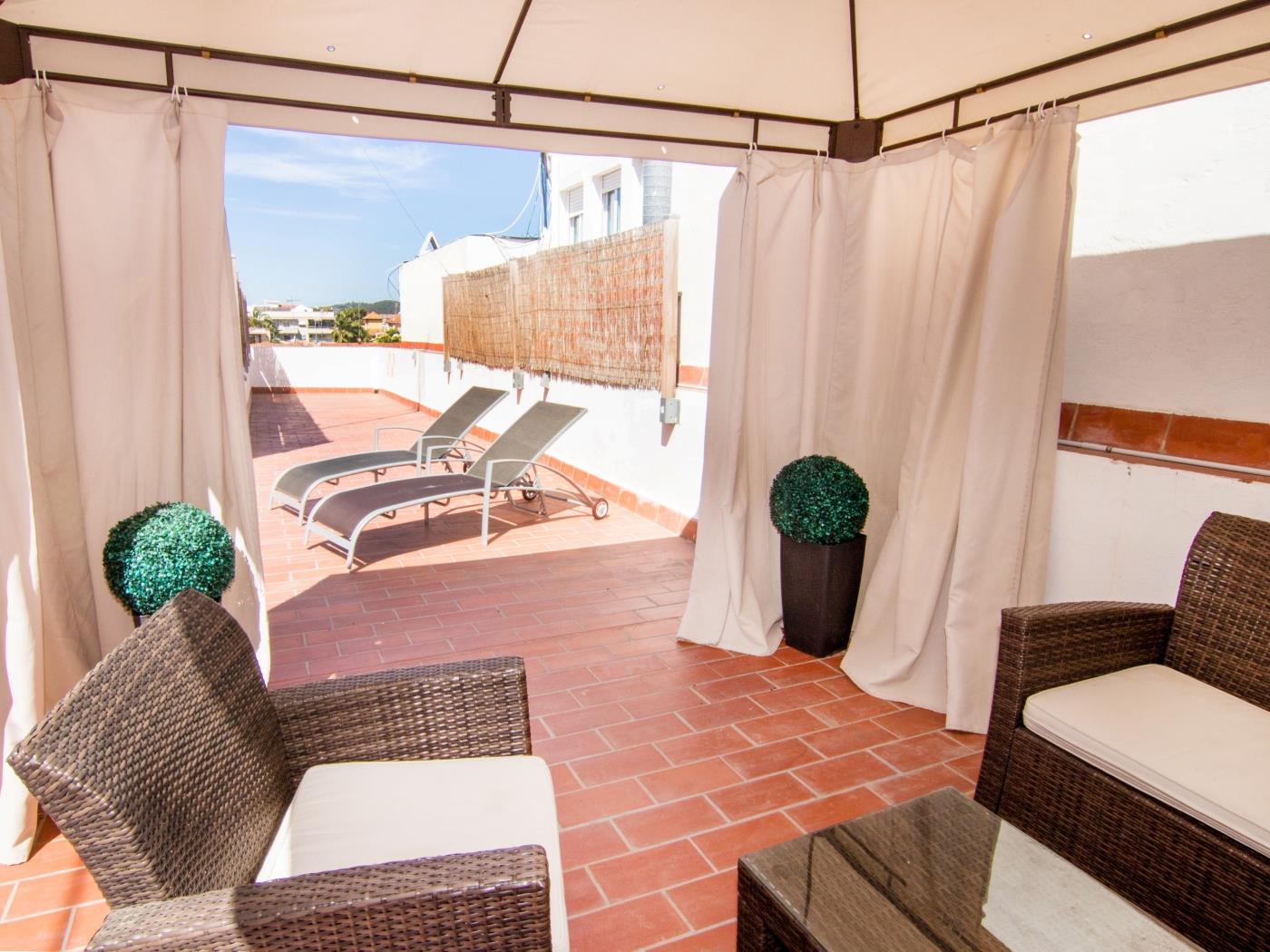 CHILL OUT BY BLAUSITGES Agradable apartamento con gran terraza en Sitges. en SITGES