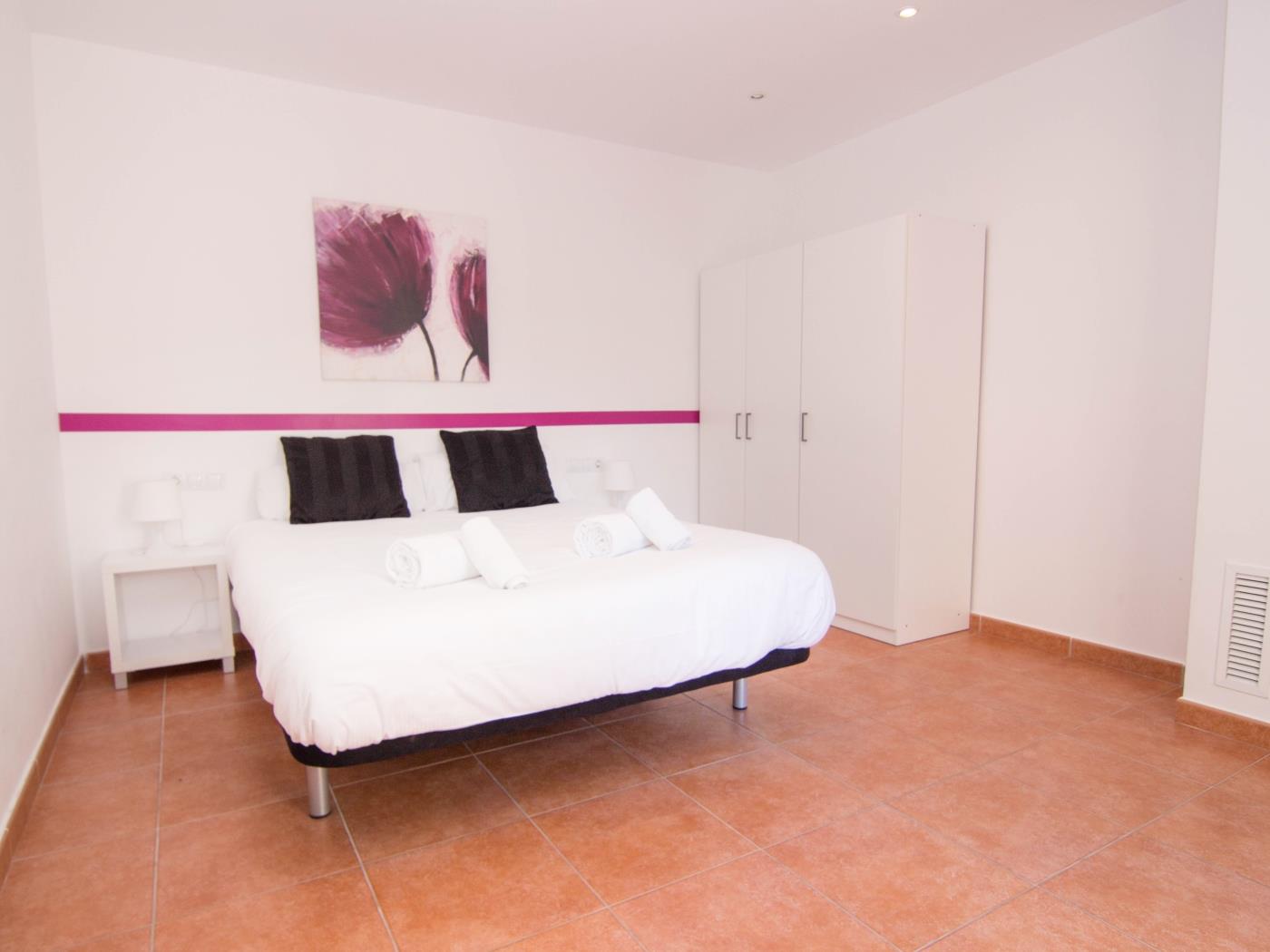 CHILL OUT BY BLAUSITGES Agradable apartamento con gran terraza en Sitges. en SITGES