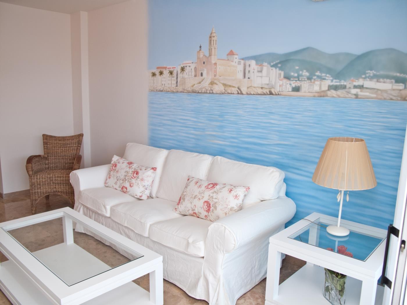 DELICIOUS BY BLAUSITGES Elegant apartment with pool in Sitges. in SITGES