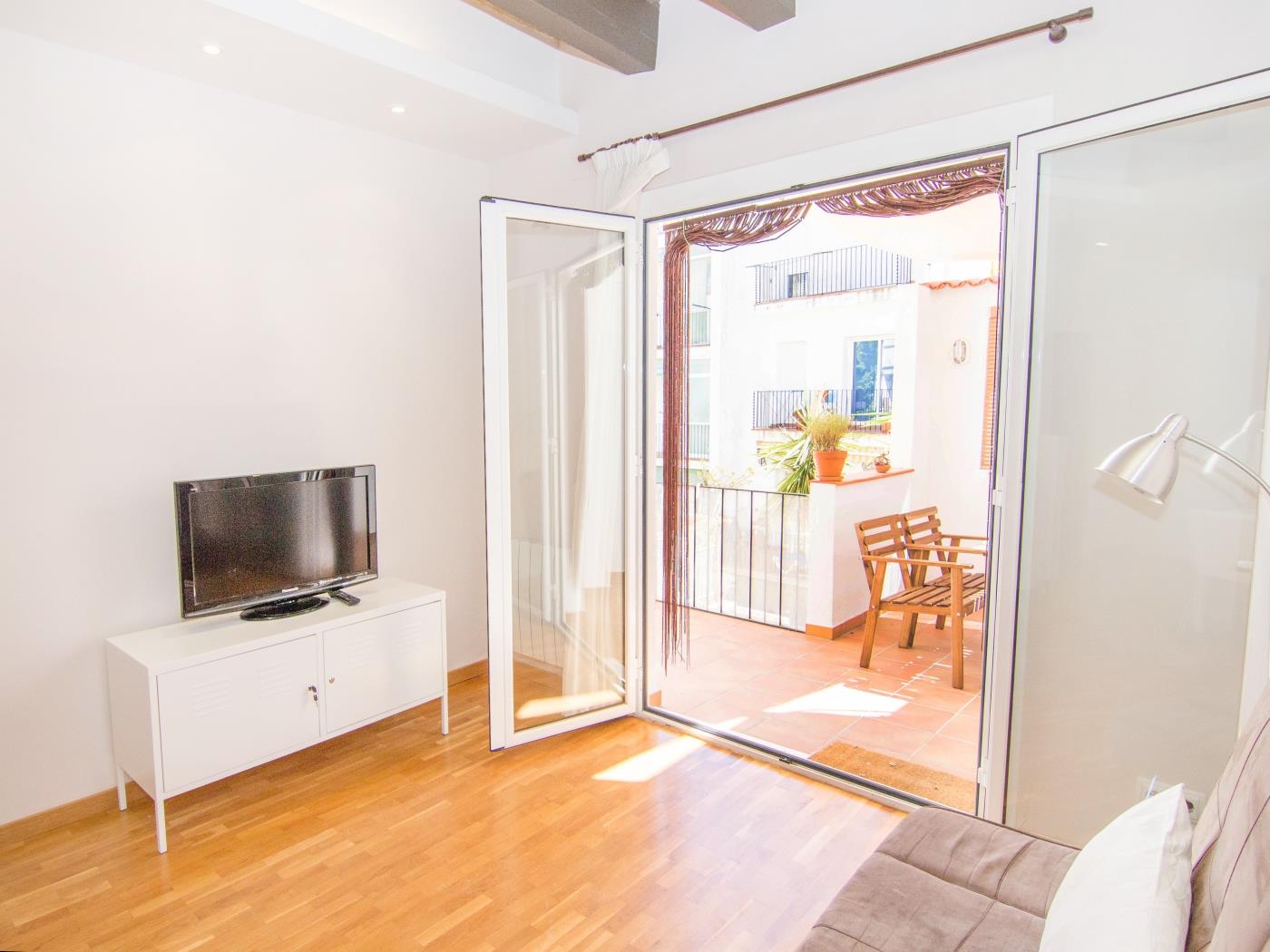 HABANA BY BLAUSITGES Adorable apt in the center with AC, WiFi and terrace in SITGES