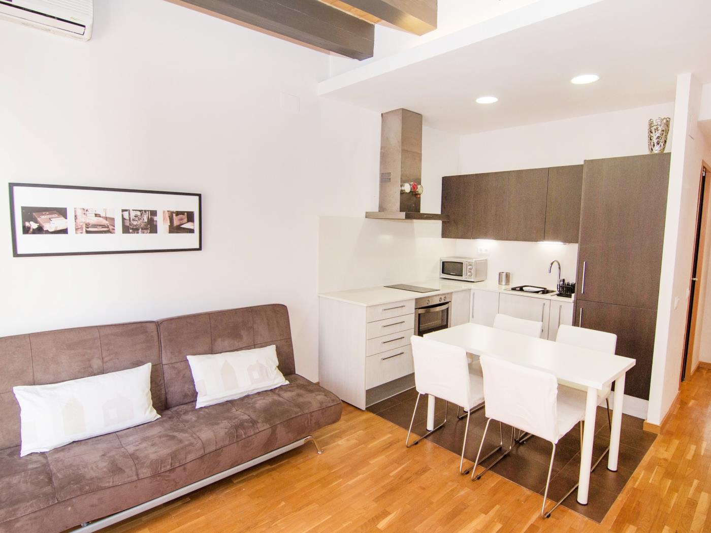 HABANA BY BLAUSITGES Adorable apt in the center with AC, WiFi and terrace in SITGES