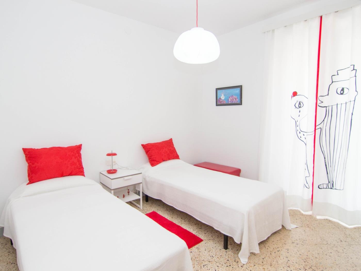 GRALLA BY BLAUSITGES Agradable apartamento en el centro de Sitges. en SITGES