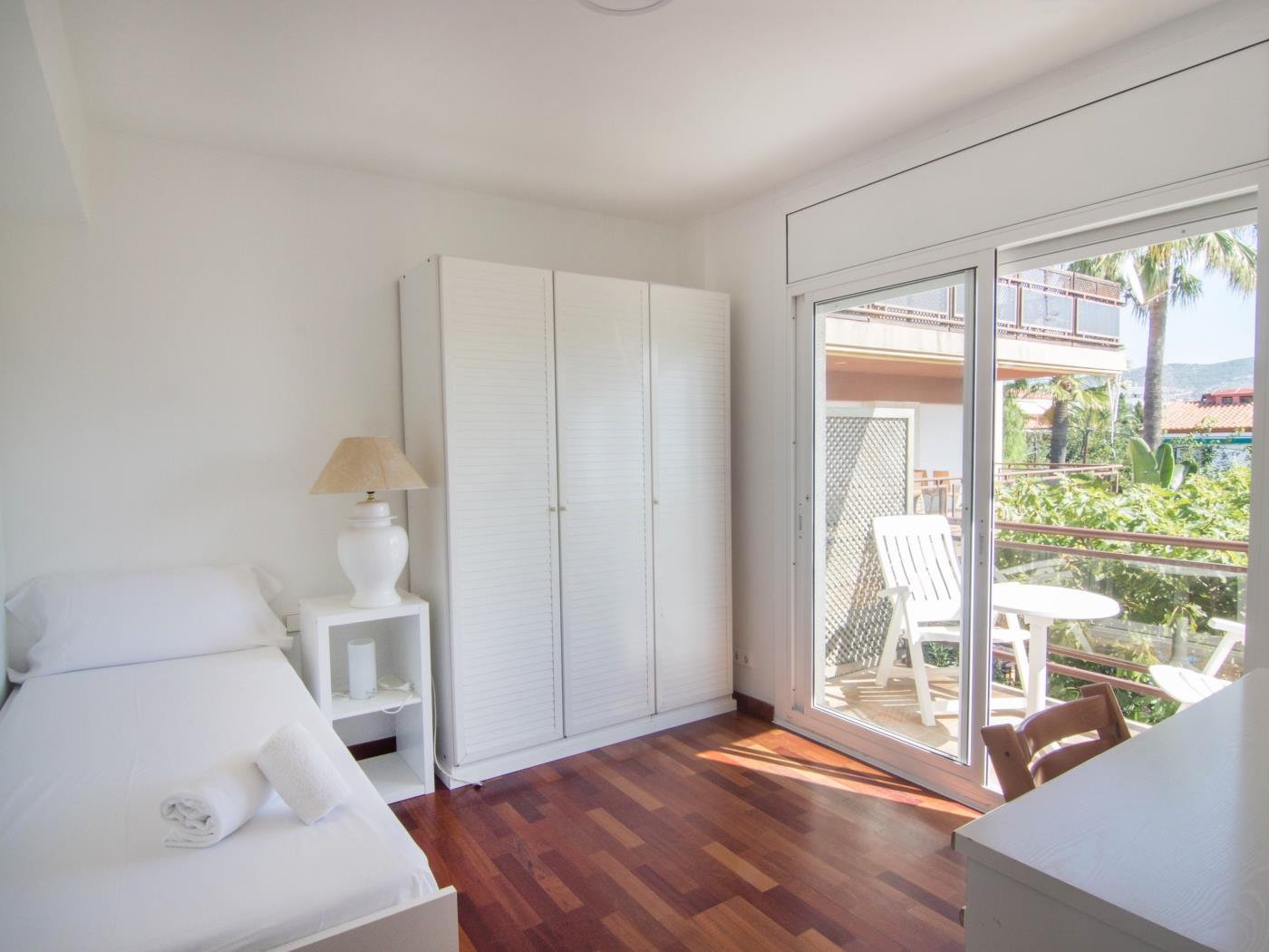 BITÁCORA BY BLAUSITGES Apartment with pool close the center in Sitges in SITGES