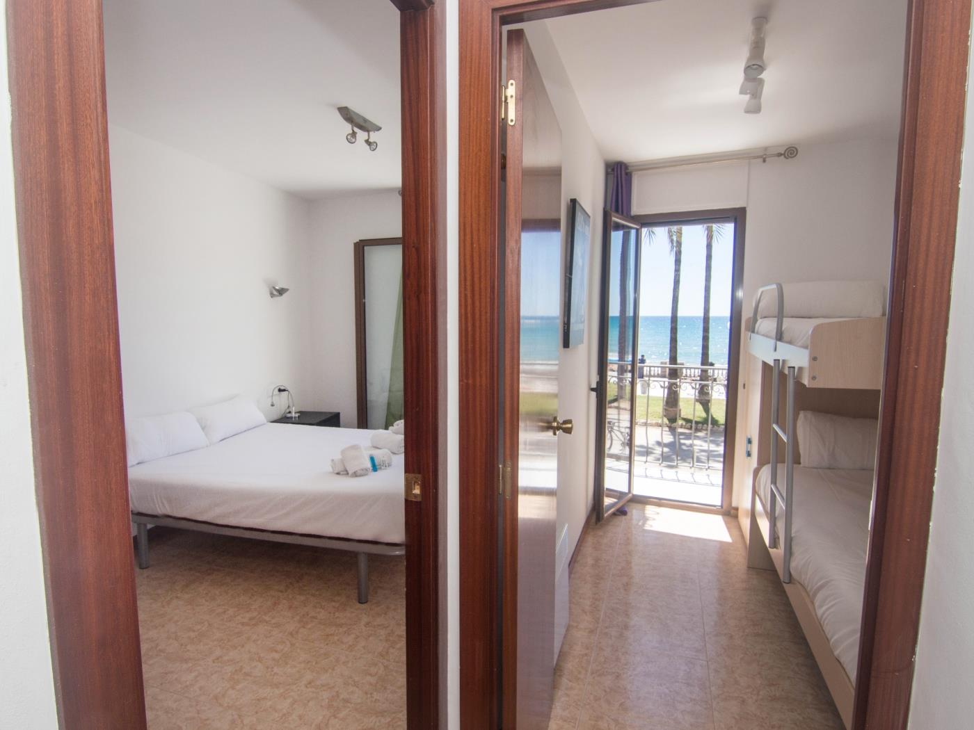 QUEEN BY BLAUSITGES Beach front location and fantastic views of Sitges. in SITGES