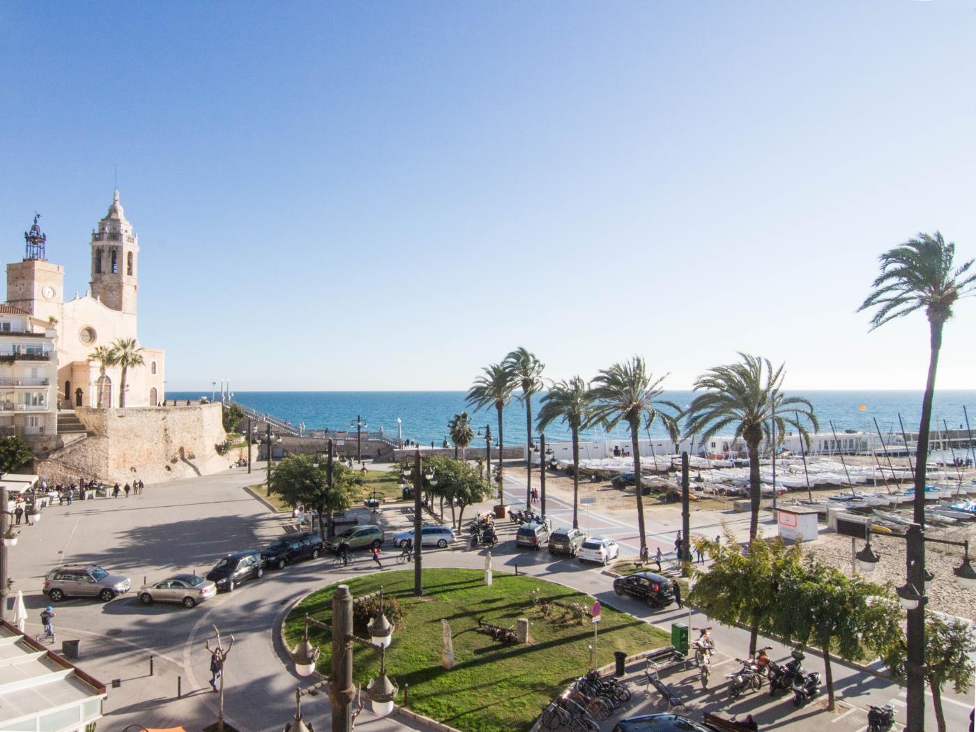 Ribera Moon by Blausitges beach front in Sitges in SITGES