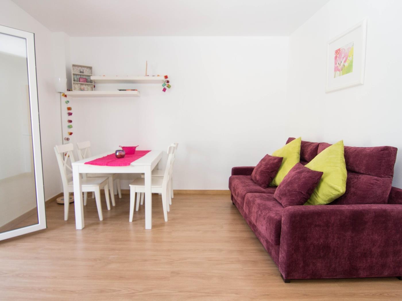 PURPLE ATTIC BY BLAUSITGES Penthouse with terrace, AC and WIFI in Sitges. in SITGES