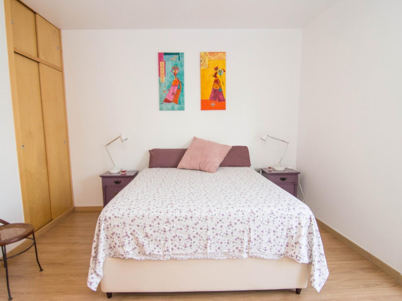 PURPLE ATTIC BY BLAUSITGES Penthouse with terrace, AC and WIFI in Sitges. in SITGES