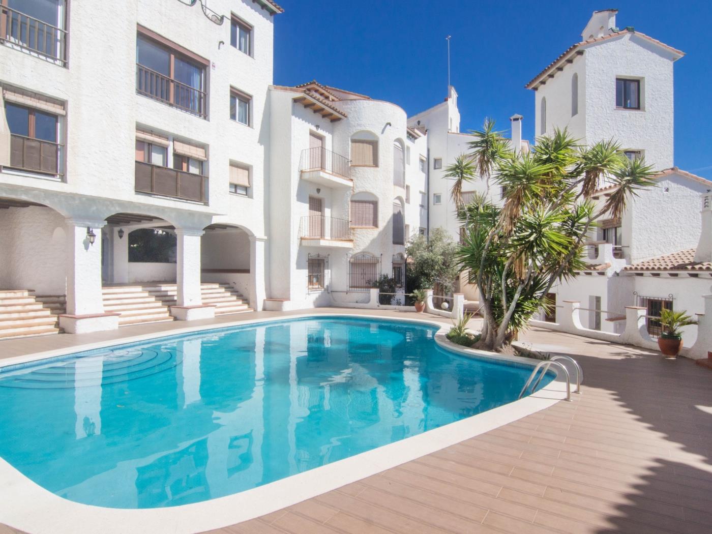 CAPRITX DE MAR BY BLAUSITGES Terrace, pool and wifi over the sea, beautiful view in SITGES