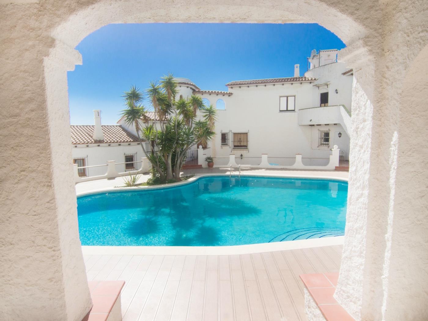 CAPRITX DE MAR BY BLAUSITGES Terrace, pool and wifi over the sea, beautiful view in SITGES