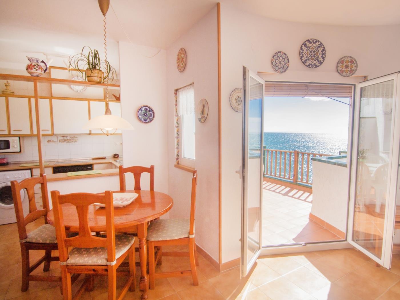 CAPRITX DE MAR BY BLAUSITGES Terrace, pool and wifi over the sea, beautiful view in SITGES